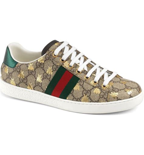 gucci bee sneakers sizing|gucci new ace sneakers women's.